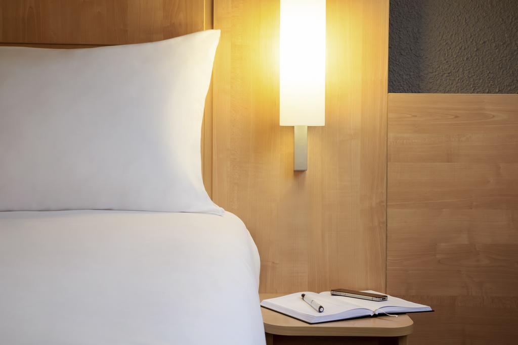 Ibis Toulouse Aeroport Hotel Blagnac Exterior photo